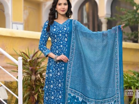 Indian Fashion Women Blue colour Printed Viscose Blend Kurta, Pant And Dupatta Set Hot on Sale