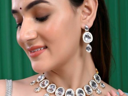 VOJ Kundan Studded Silver Plated White Color Jewellery Set with MaangTikka Cheap