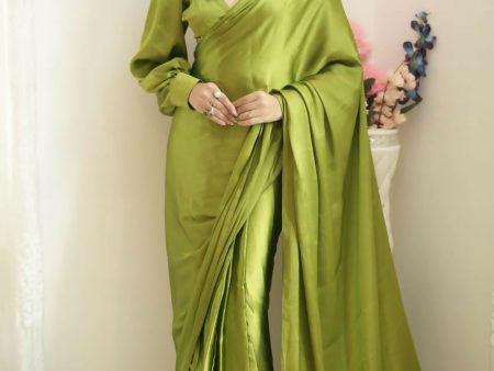 Malishka Satin Silk Solid Ready To Wear Saree With Blouse Piece - Green on Sale