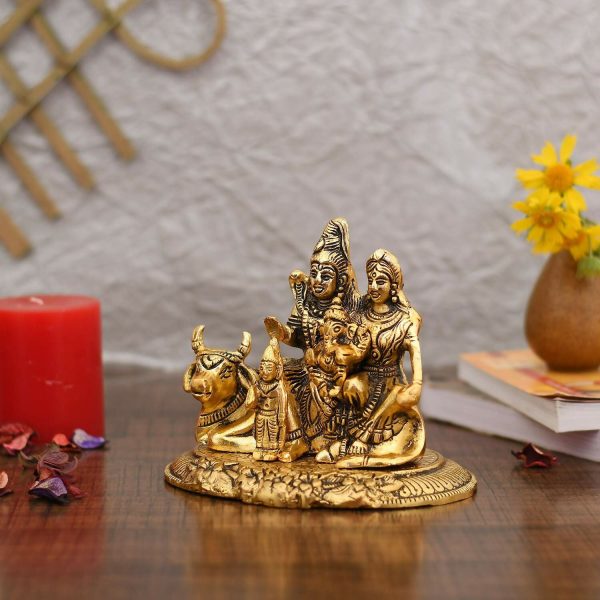 Collectible India Handcrafted Shiva Parvati Ganesh Idol For Cheap