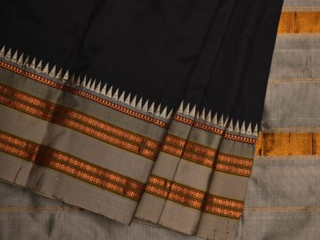 Black and Cream Narayanpet Silk Handloom Plain Saree with Traditional Border Design No Blouse - Global Threads on Sale